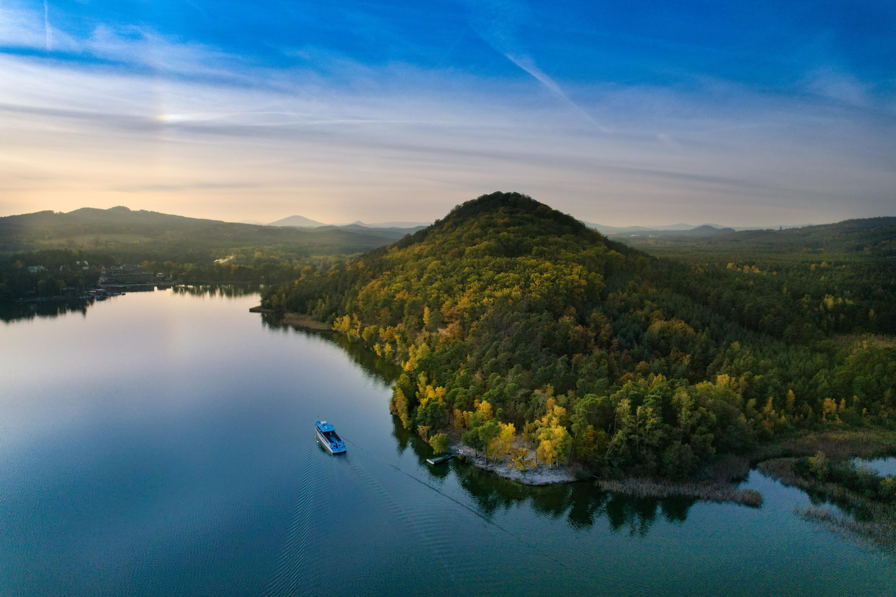 Máchovo jezero